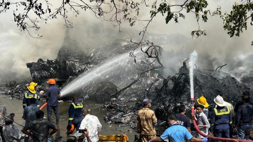 Ahemdabad Plane Crash: भयावह विमान हादसे में 241 की मौत, 169 भारतीय, 53 ब्रिटिश, 7 पुर्तगाली, और 1 कनाडाई नागरिक शामिल