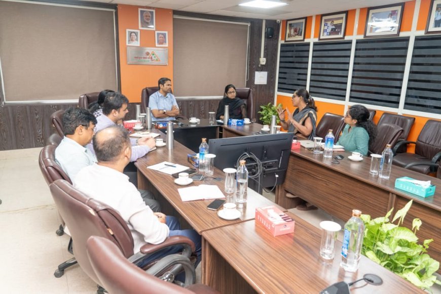 Lucknow News : मिशन निदेशक पुलकित खरे की अध्यक्षता में ‘रीचा’ के प्रतिनिधियों के साथ हुई समीक्षा, युवाओं के कौशल विकास और नियोजन की कार्ययोजना पर हुई उच्चस्तरीय बैठक