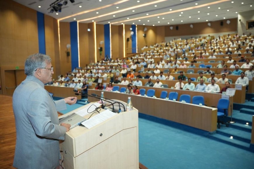 Lucknow News : भारत निर्वाचन आयोग के दो दिवसीय प्रशिक्षण कार्यक्रम में प्रदेश के 111 कार्मिकों ने किया प्रतिभाग 