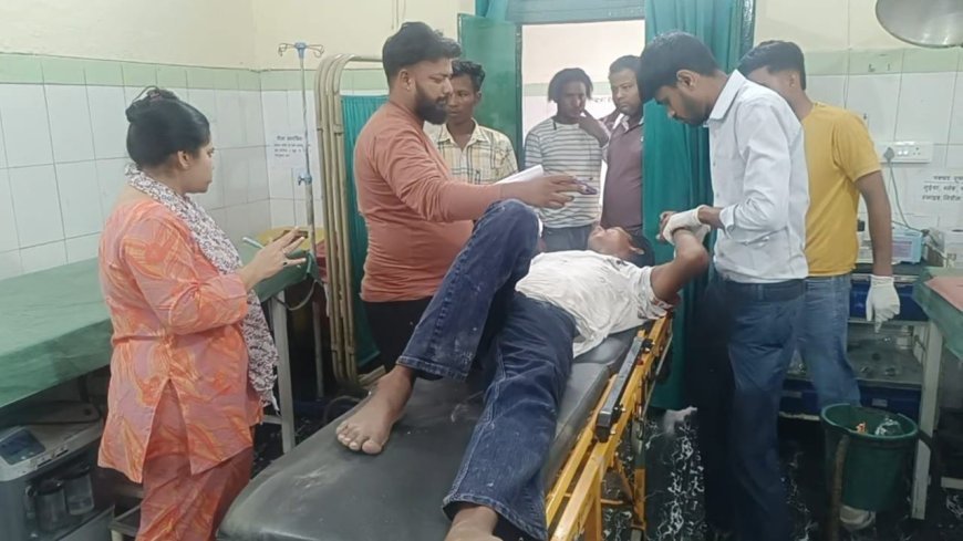 UK News : अज्ञात वाहन ने बाइक सवार को मारी टक्कर, गंभीर रूप से घायल