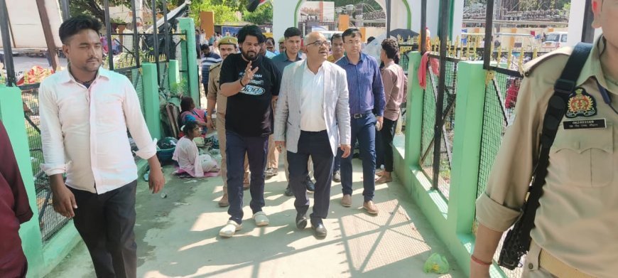 Kanpur News: मोहर्रम की तैयारियों के लिए जिलाधिकारी ने किया कर्बला नवाबगंज का निरीक्षण, व्यवस्थाओं को लेकर दिए कड़े निर्देश