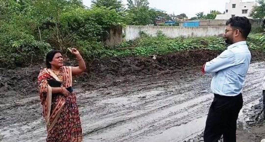 Baitul News : जहर खा लूंगी या ताप्ति नदी में कूदकर जान दे दूंगी, विकास कार्यों से उपेक्षित ताप्ती वार्ड पार्षद का फूटा गुस्सा, बोलीं, विकास के वादे खोखले, कीचड़ में कमल खिल जाएगा