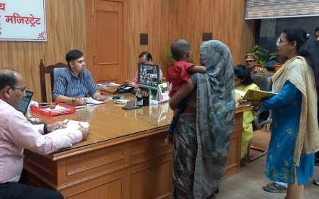 Hardoi News: जिलाधिकारी अनुनय झा ने जन सुनवाई में सुनीं 113 शिकायतें, त्वरित निस्तारण के दिए निर्देश। 