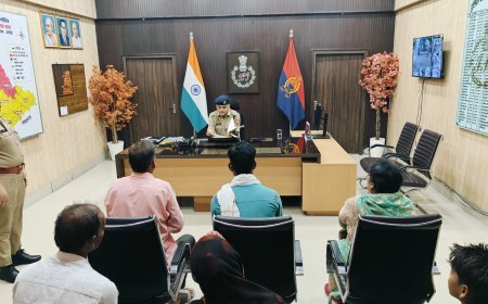 Hardoi News : जनसुनवाई में फरियादियों की 115 शिकायतों पर सुनवाई, त्वरित कार्रवाई के दिए निर्देश