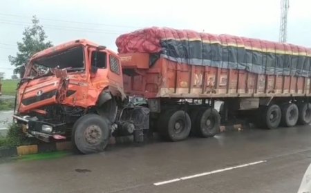 Baitul News : बेकाबू रफ्तार बस और कन्टेनर की आमने सामने हुई टक्कर, फोन पर बात करते हुए बस ड्राइवर की लापरवाही के चलते हुआ भीषण सड़क हादसा