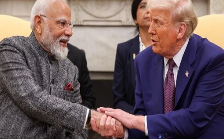 Trending: ट्रंप ने टैरिफ बम फोड़ा- 14 देशों पर नए व्यापारिक कर, म्यांमार और लाओस पर 40% शुल्क।