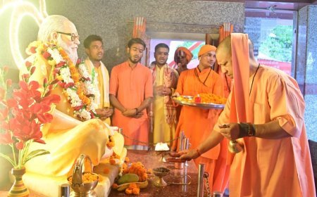 UP: गुरु पूर्णिमा और गोरक्षपीठ: गुरु पूर्णिमा पर शिष्य और गुरु, दोनों भूमिका में दिखेंगे सीएम योगी।