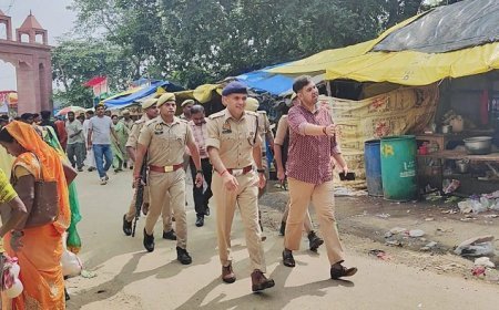 श्रावण मास: जिलाधिकारी और पुलिस अधीक्षक ने बाबा सुनासीर नाथ मंदिर में कावड़ यात्रा व्यवस्थाओं का लिया जायजा, दिए कड़े निर्देश। 