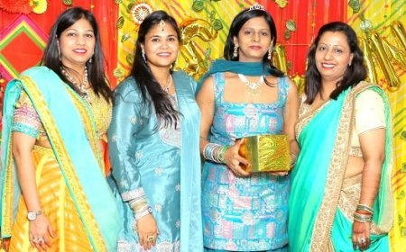 तीज महोत्सव पारंपरिक उल्लास और रंगों के संग मनाया गया। 