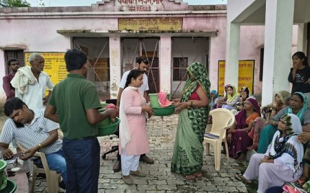 राष्ट्रीय फाइलेरिया उन्मूलन कार्यक्रम: अहिरोरी ब्लॉक में 26 रोगियों को एमएमडीपी किट वितरण व प्रशिक्षण। 