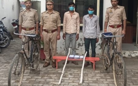 Hardoi : चौकीदार की हत्या का खुलासा कर दो अभियुक्तों को किया गिरफ्तार, चोरी करते देख लेने पर घटना को दिया था अंजाम