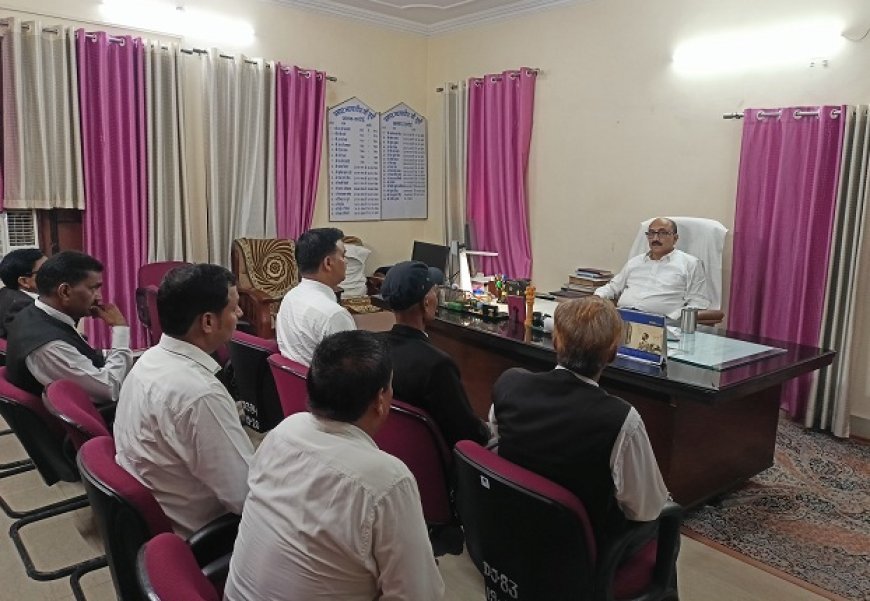 Hardoi: राष्ट्रीय मध्यस्थता अभियान के अन्तर्गत हुई विशेष बैठक, त्वरित न्याय के लिए मध्यस्थता को बढ़ावा। 