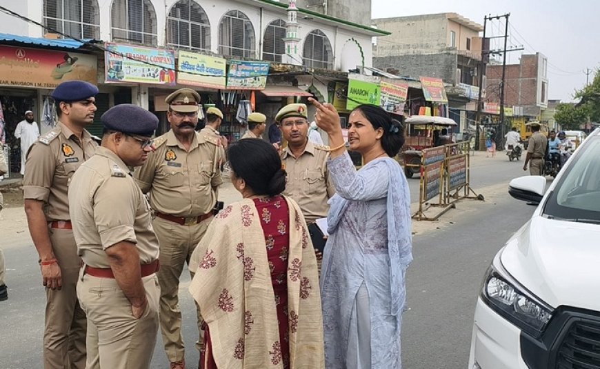 Sawan Kanwar Yatra 2025: सावन कावड़ यात्रा से पहले प्रशासन मुस्तेद, डीएम अमरोहा ने किया रूट का निरीक्षण। 