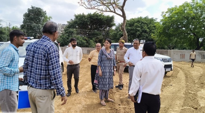 मुख्य विकास अधिकारी सान्या छाबड़ा द्वारा बस स्टेशन पाली निर्माण कार्य का निरीक्षण, गुणवत्ता सुधार और समयबद्ध पूर्णता के निर्देश। 