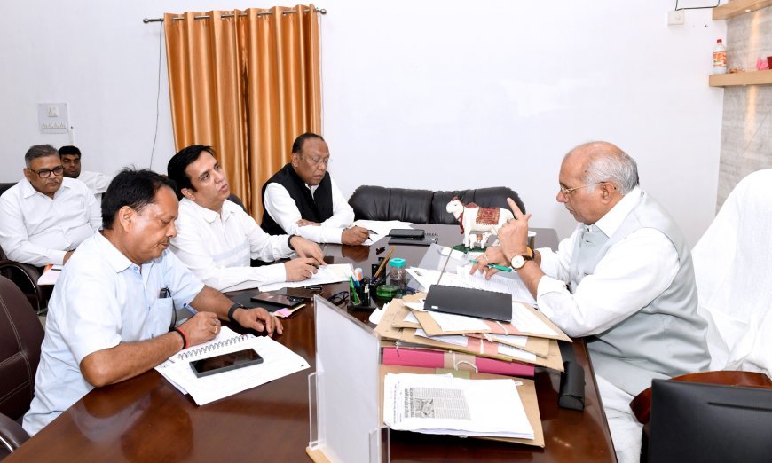 Lucknow : पशुओं को संक्रामक रोगों से बचाव हेतु 15 दिनों का विशेष टीकाकरण अभियान चलाने के निर्देश, एफएमडी टीकाकरण शत-प्रतिशत करने पर जोर