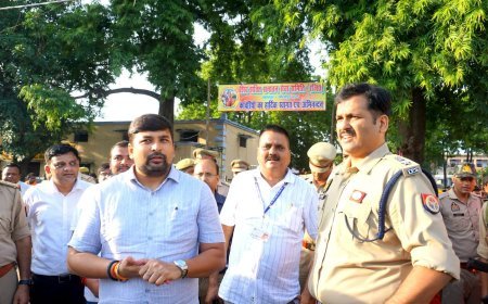 Sitapur : डीएम व एसपी द्वारा संयुक्त रूप से श्रावण मास के कांवड़ियों के ठहरने एवं मूलभूत सुविधाओं का किया निरीक्षण
