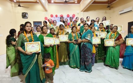 Hardoi : वैश्य समाज महिला संगठन और भाजपा महिला मोर्चा ने धूमधाम से मनाया हरियाली तीज महोत्सव