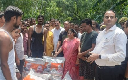 राज्यमंत्री रजनी तिवारी ने बाढ़ प्रभावित क्षेत्रों का किया दौरा, राहत कार्यों के लिए दिए निर्देश। 