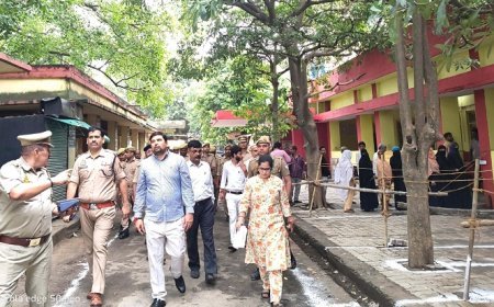 कड़ी पुलिस सुरक्षा में संपन्न हुआ मिश्रित नैमिषारण्य नगर पालिका परिषद का उपचुनाव।