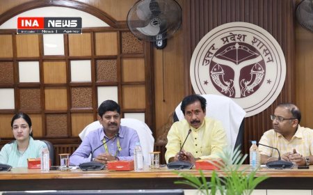 Lucknow : श्रम मंत्री अनिल राजभर की अध्यक्षता में अटल आवासीय विद्यालयों के प्रधानाचार्यों के साथ बैठक हुई