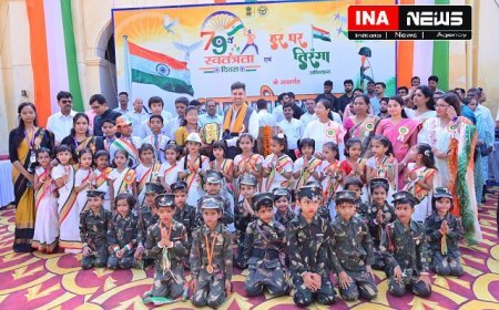 देश की आजादी में पुरूषों के साथ महिलाओं का भी काफी योगदान रहा है - जिलाधिकारी