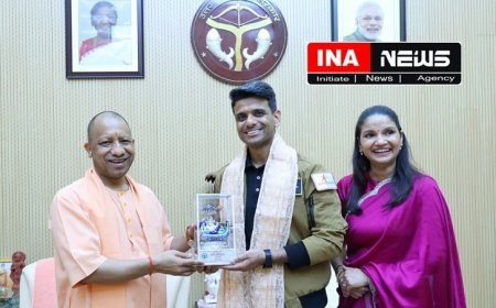 मुख्यमंत्री योगी से मिले अंतरिक्ष यात्री ग्रुप कैप्टन शुभांशु शुक्ला, आईएसएस मिशन की सफलता पर मिली बधाई। 