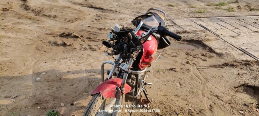 Sitapur : आमने- सामने दो तेज रफ्तार बाईकों की टक्कर से एक नाबालिग लड़के की हुई मौत, तीन गंभीर रुप से घायल