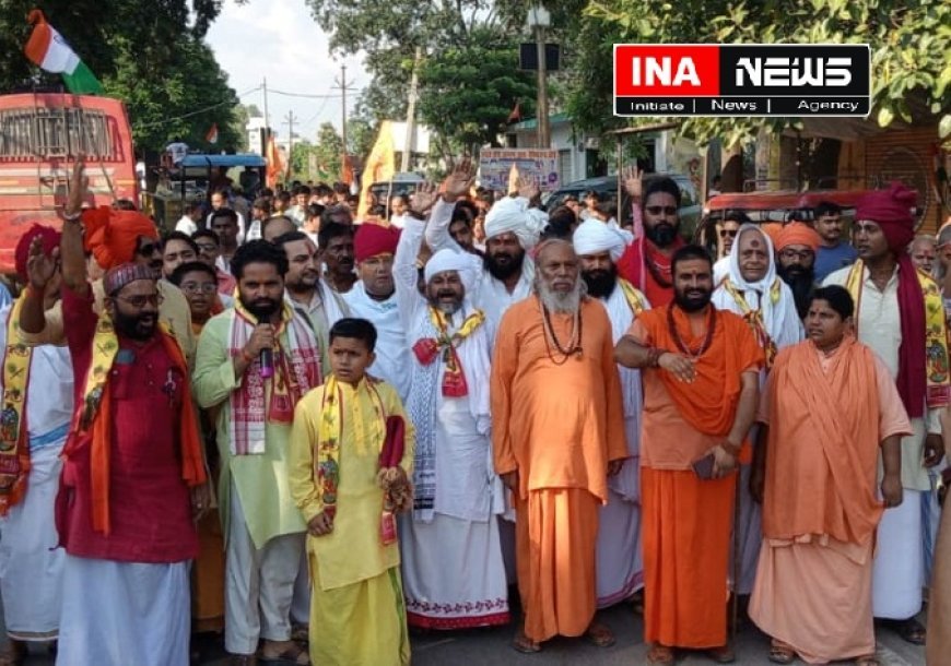 नैमिष धाम में विश्व हिन्दू परिषद द्वारा अखंड शौर्य जागरण पदयात्रा का भव्य आयोजन।