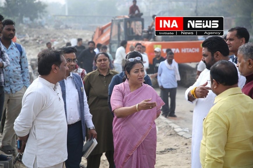 दिल्ली की मुख्यमंत्री रेखा गुप्ता पर जनसुनवाई के दौरान हमला- आरोपी हिरासत में, सुरक्षा व्यवस्था पर सवाल।