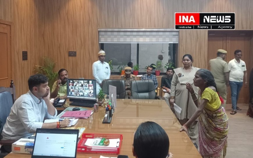 जिलाधिकारी अनुनय झा ने जनसुनवाई में सुनीं 82 शिकायतें, त्वरित निस्तारण के दिए निर्देश। 