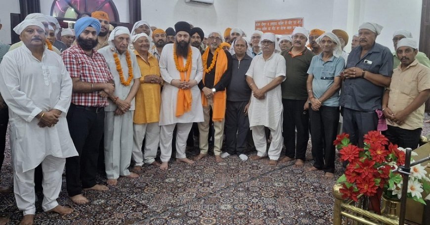 सतीश गिरधर बने देवबंद पंजाबी समाज के अध्यक्ष, सरदार बालेंद्र सिंह महामंत्री।