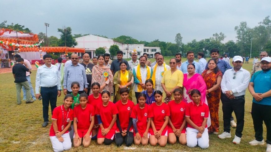 National Sports Day 2025: खेल कूद एवं शारीरिक व्यायाम से शरीर चुस्त एवं दिमाग तेज होता है - रजनी तिवारी