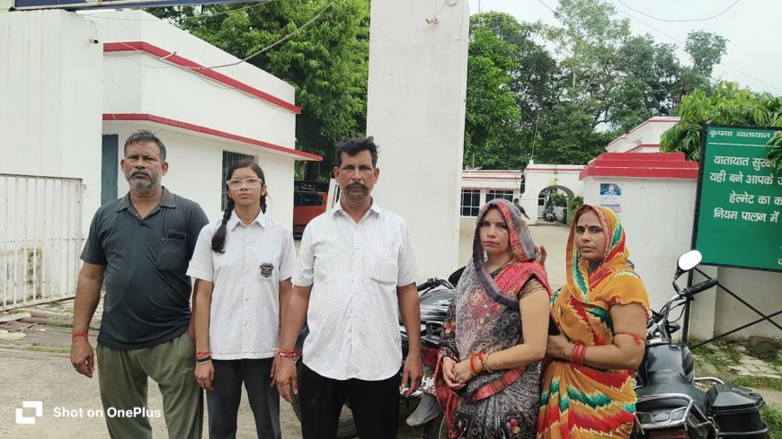 Sitapur : रीजेंसी पब्लिक स्कूल गेट पर दो पक्षों में मारपीट, महिलाओं व बच्चों से धक्का-मुक्की