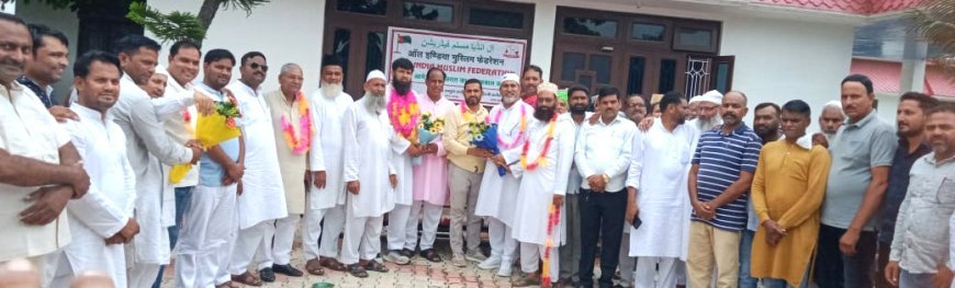 Uttrakhand : जुलूस ए मौहम्मदी को पूरी शान ओ शौकत के साथ निकालेंगे, मुस्लिम समाज के बच्चों को हिंदी इंग्लिश के साथ ही दिन की तालीम भी लेनी होगी