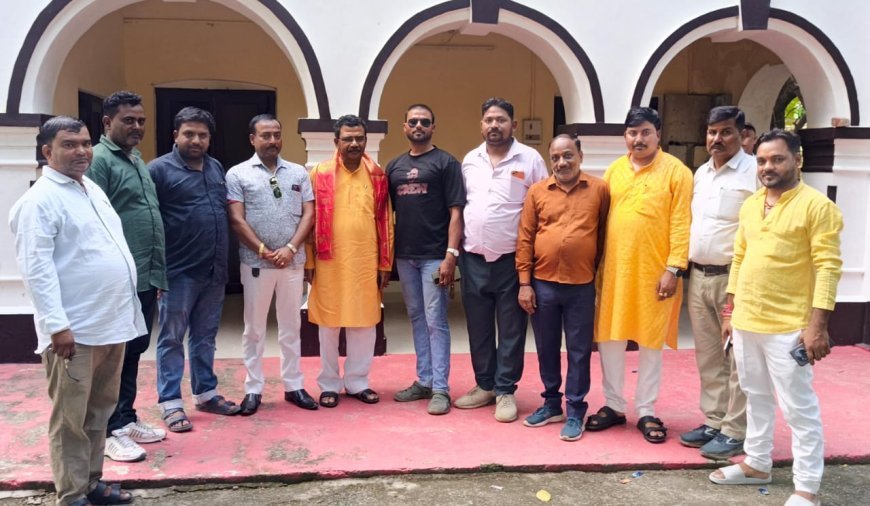 Sitapur : भाजपा मिश्रिख नैमिष मंडल इकाई का विस्तार, शुभम दीक्षित महामंत्री व अभय शुक्ला बनाए गये उपाध्यक्ष