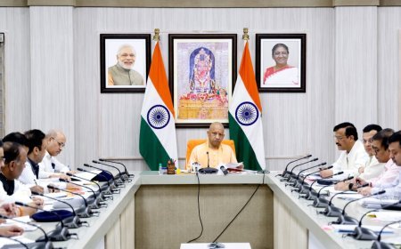 Lucknow : मुख्यमंत्री की चेतावनी, जन शिकायतों के यथोचित समाधान में लापरवाही अक्षम्य