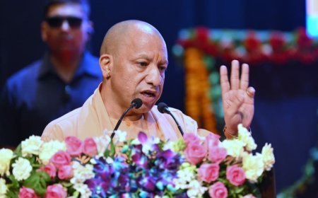 Lucknow : सीएम योगी का आह्वान, 'आइए मिलकर तय करें भारत और यूपी का भविष्य', मुख्यमंत्री ने कहा- 2047 तक अवश्य बनेगा विकसित उत्तर प्रदेश