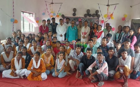 Hardoi : उमा सिंह इंटर कॉलेज मानपुर में हुआ स्वदेशी जागरूकता अभियान कार्यक्रम