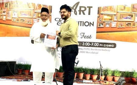 Hardoi : हरदोई के 'निपुण' को पद्मश्री दिलशाद हुसैन से मिला सम्मान, राष्ट्रीय पोर्ट्रेट आर्टिस्ट निपुण सोमवंशी को उत्कृष्ट चित्रकला के लिए सराहा