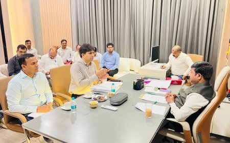 Lucknow : टोकन एमाउंट देकर एंकर यूनिट स्थापित कर सकते हैं उद्यमीः नन्दी