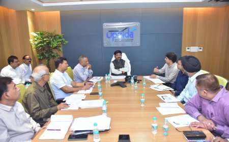 Lucknow : मंत्री नन्दी ने गंगा एक्सप्रेसवे के निर्माण में गति लाने के दिए निर्देश