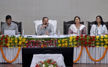 Lucknow : जिला निर्वाचन अधिकारियों और निर्वाचक रजिस्ट्रीकरण अधिकारियों को प्रशिक्षण