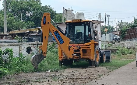 Hardoi : अवैध मिट्टी खनन के खिलाफ कार्रवाई, जेसीबी, पोकलैन और डंपर जब्त