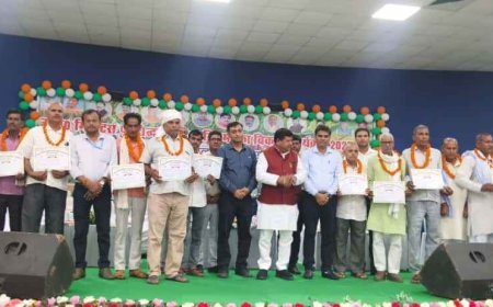 Sitapur : किसान भाई लक्ष्य बनाकर श्री अन्न की करें खेती- राकेश राठौर