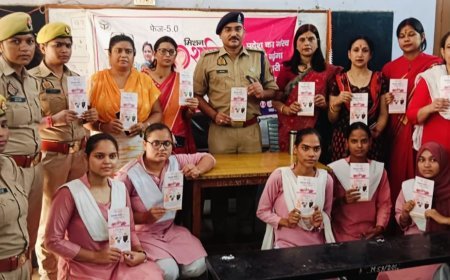 Hardoi : मिशन शक्ति 5.0-  जिले भर में महिलाओं और लड़कियों की सुरक्षा, सम्मान तथा स्वावलंबन को मजबूती देने पर जोर, हेल्पलाइन नंबर्स की दी जा रही जानकारी