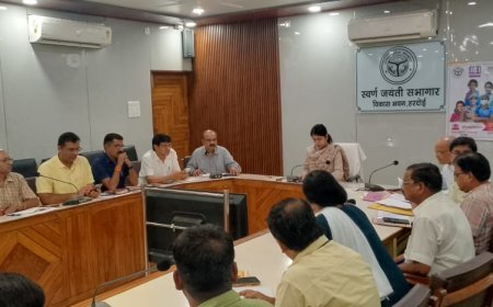 Hardoi : हरदोई में मिशन शक्ति 5.0 कार्यक्रमों पर बैठक, बैनर लगाने के साथ महिलाओं के सशक्तिकरण पर जोर