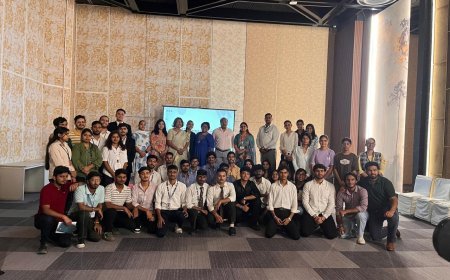 Greater Noida : उद्यमी ही नहीं नौनिहालों को भी प्लेटफॉर्म उपलब्ध करा रहा यूपीआईटीएस-25