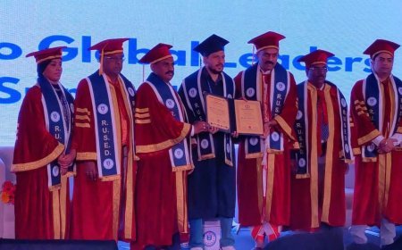 Delhi : शामली के डॉ. मुज़म्मिल थानवी को अमेरिकी विश्वविद्यालय से मानद डॉक्टरेट