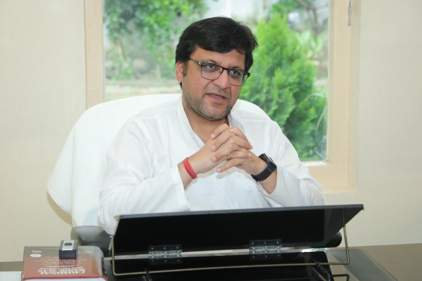 Lucknow : उत्तर प्रदेश में वित्तीय वर्ष 2025-26 में अगस्त तक 22,337.62 करोड़ रुपये का आबकारी राजस्व, अवैध शराब के खिलाफ सख्त कार्रवाई