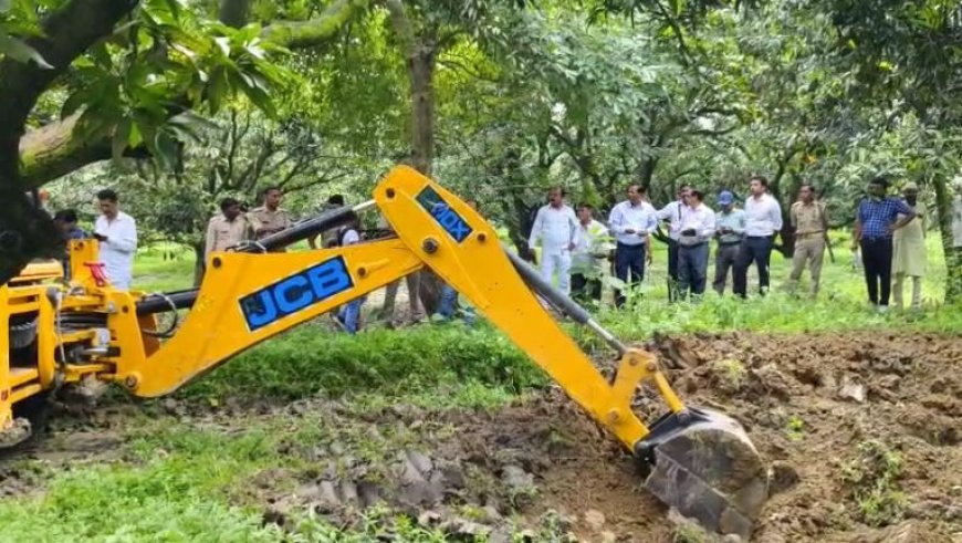 Sambhal : सपा विधायक इकबाल महमूद के खिलाफ प्रशासन की बड़ी कार्रवाई, सरकारी जमीन कब्जा मुक्त